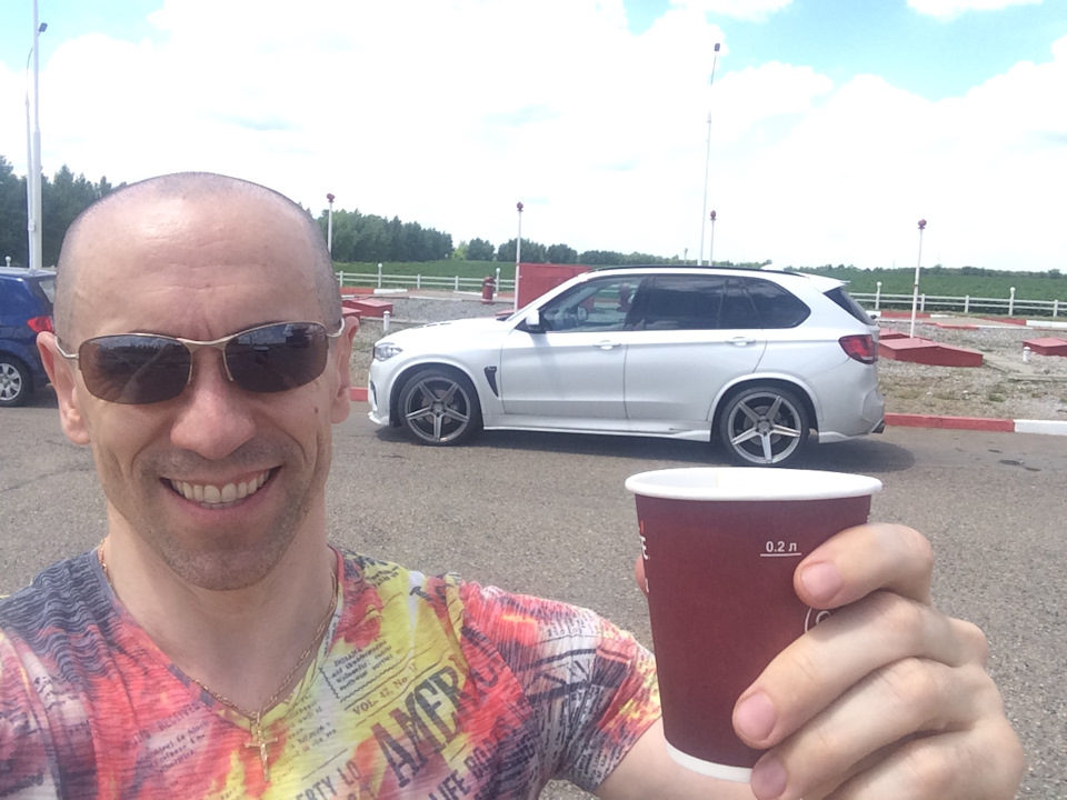 fotos-bmw-x5-xdrive30d-ametrin-metallic-my2023-motor-es