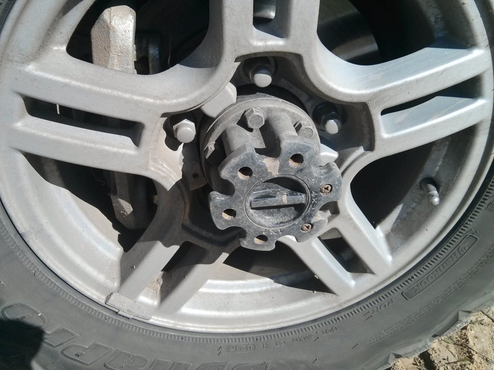 Хотел подтянуть ступичный, а провел ТО хабам — УАЗ Patriot, 2,7 л, 2015 ...