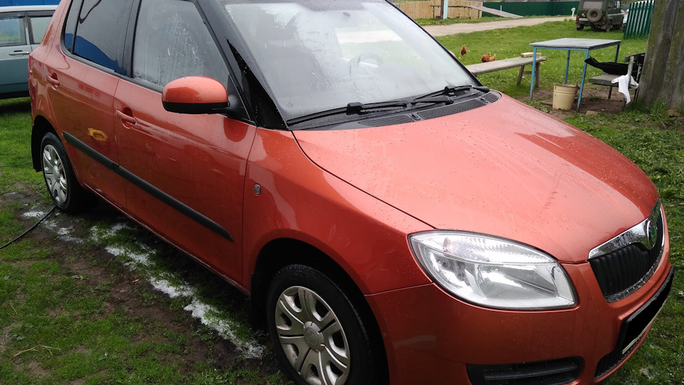 Skoda fabia 2008 года. Шкода Фабия 2008 года. Skoda Fabia mk2. Шкода Фабия 2008. Фабия 2 2008 год фото.