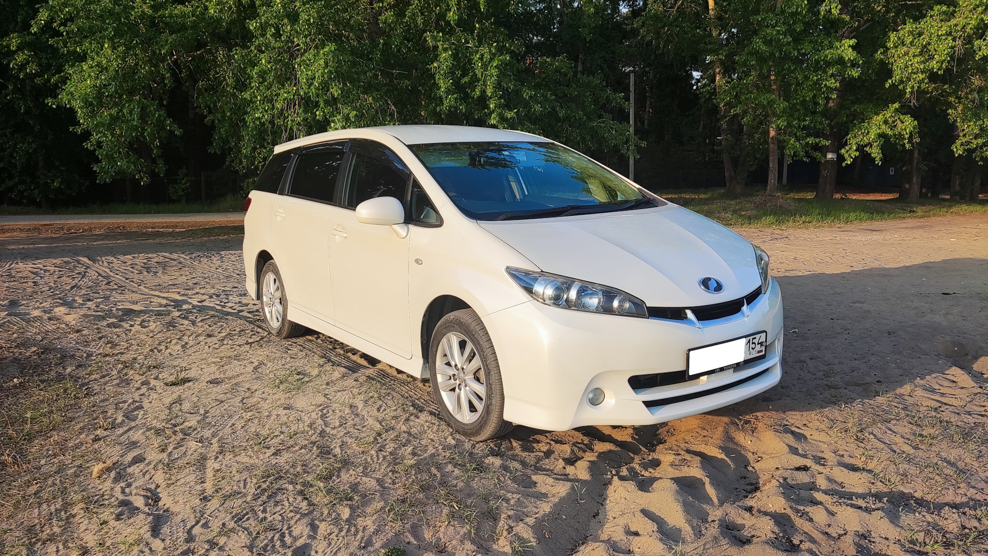 Toyota Wish (AE20) 1.8 бензиновый 2010 | ⋞White horse⋟ на DRIVE2