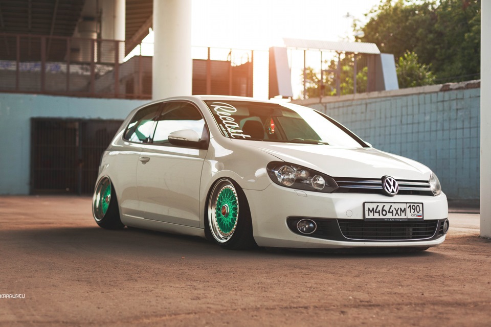 Volkswagen Golf 7 GTI stance