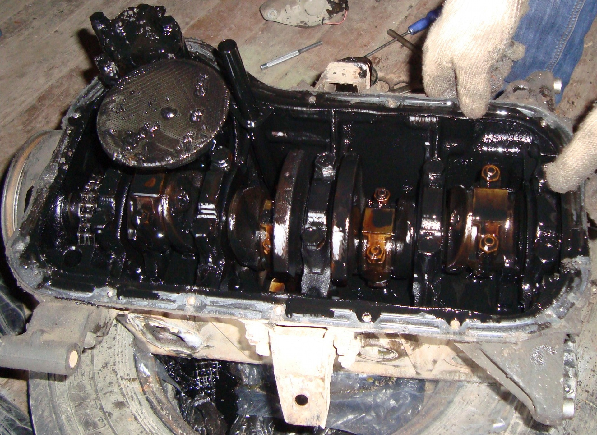 Разобранный мотор ВАЗ 2103