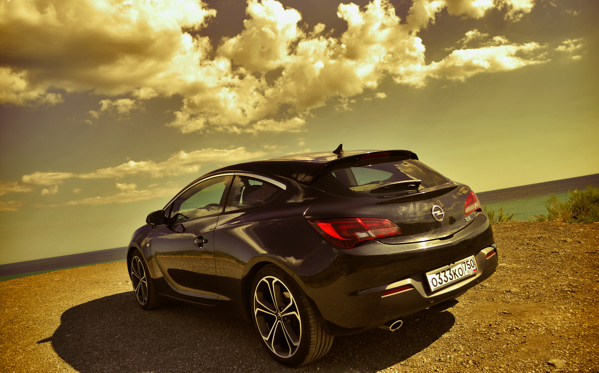 Opel Astra GTC 2018