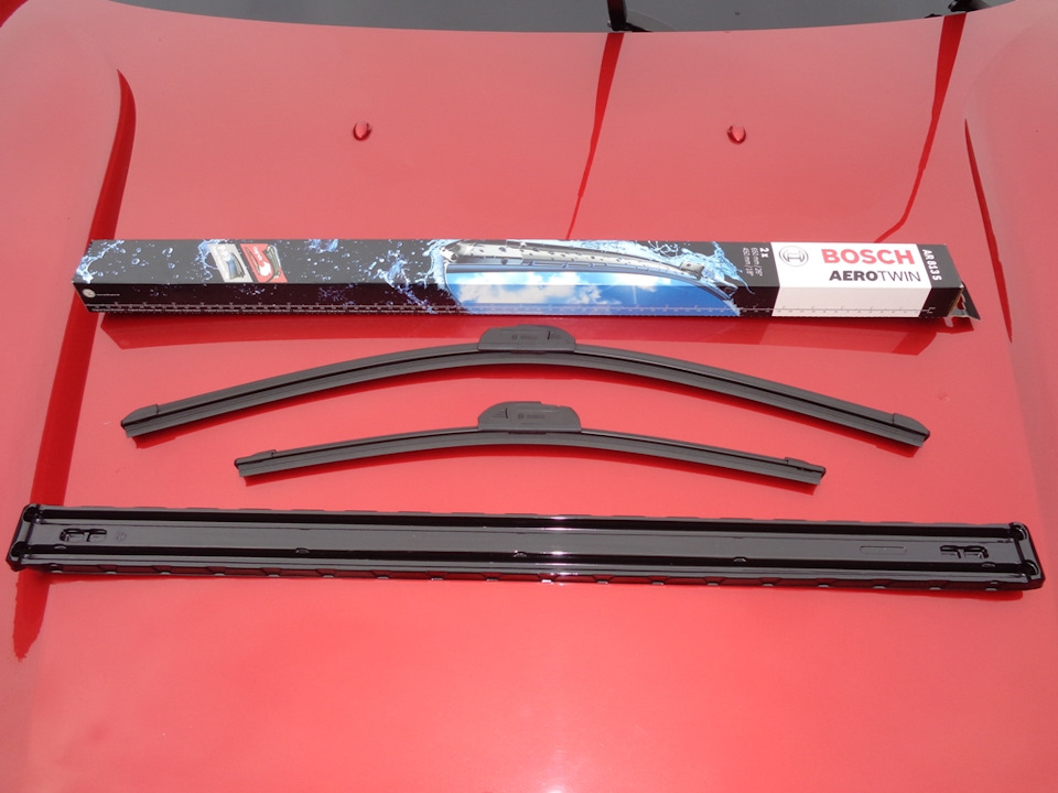 Размер щеток стеклоочистителя для Лада Веста