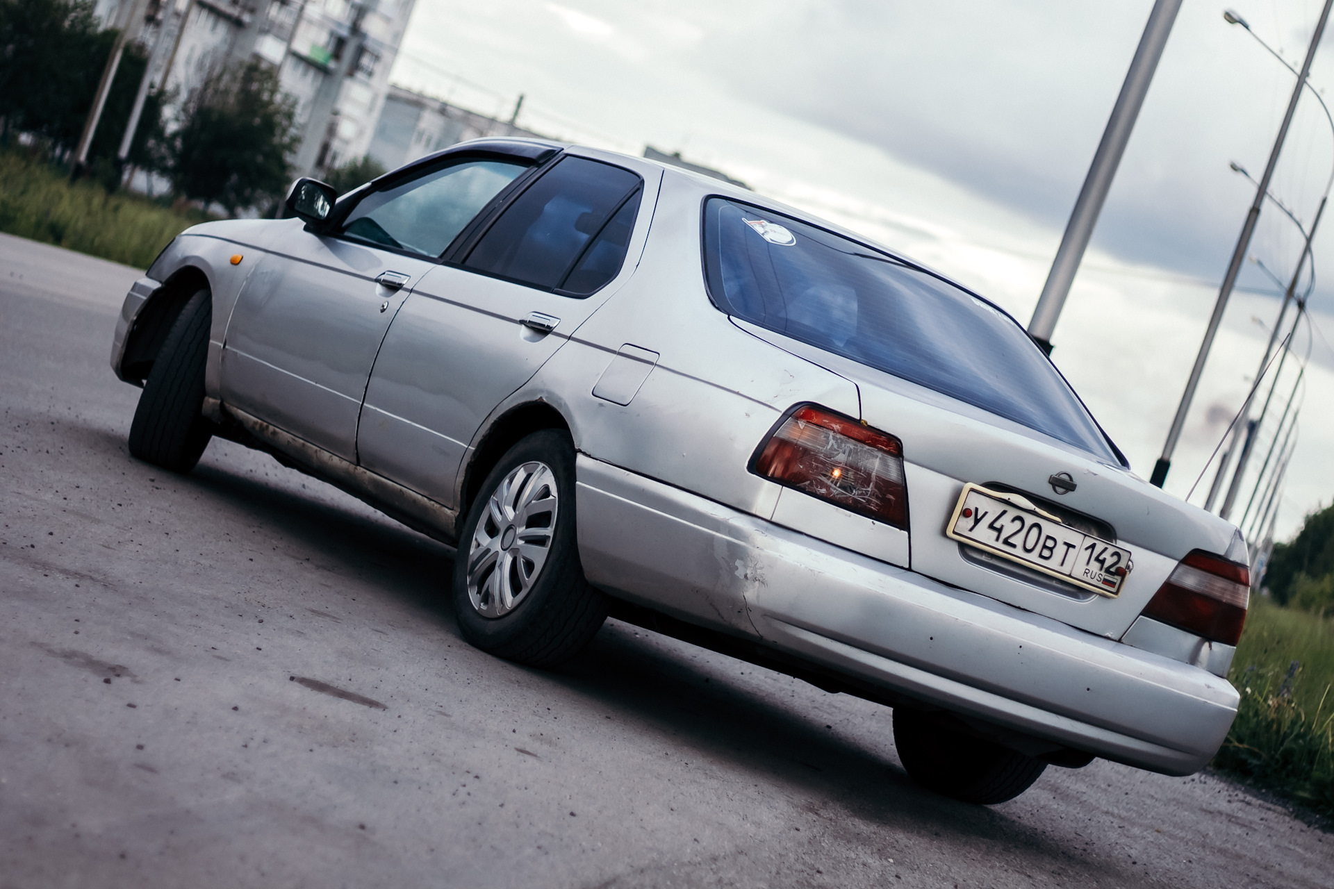 Ниссан блюберд фото. Nissan Bluebird 1,8. Nissan Bluebird 1.8 SSS. Ниссан Блюберд 96 года. Ниссан Блюберд 1996 года 1.8.