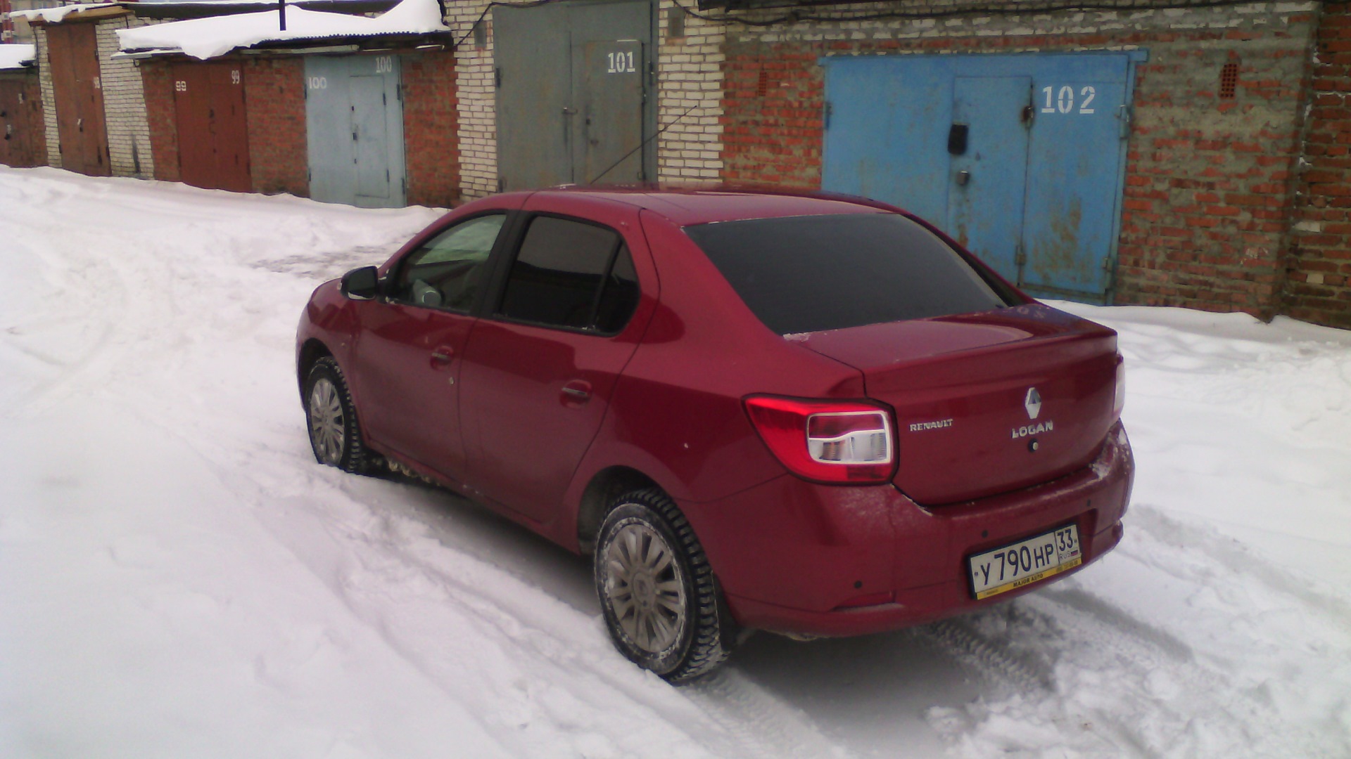 Renault Logan (2G) 1.6 бензиновый 2014 | 1.6 л 102 л.с. Альбинка на DRIVE2