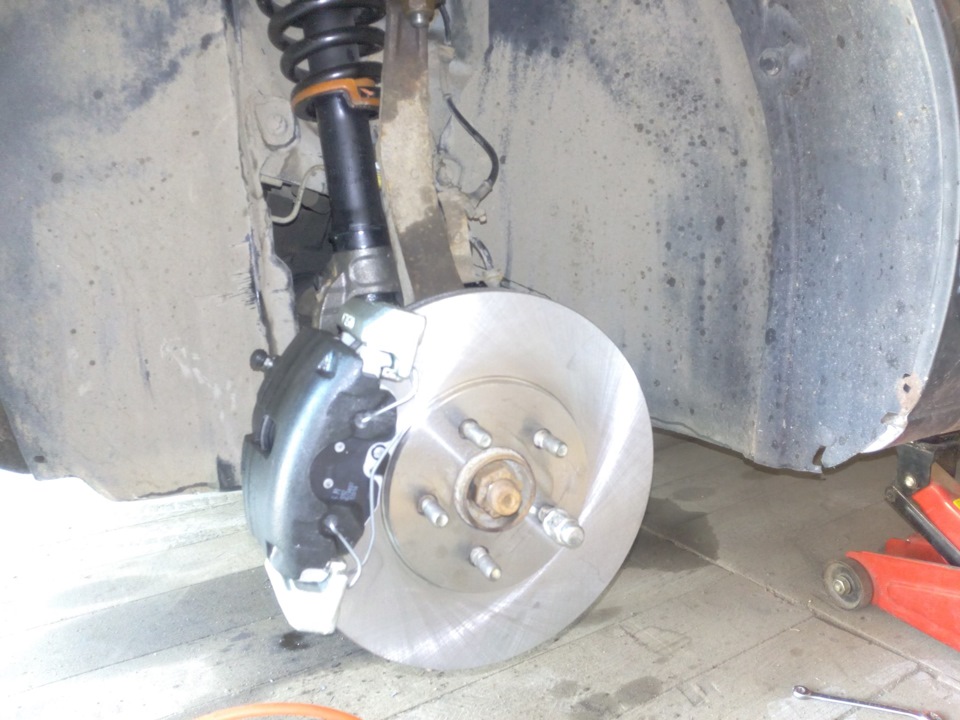 Тормозная система. Снова перед. — Dodge Stratus (2G), 2,4 л, 2004 года ...