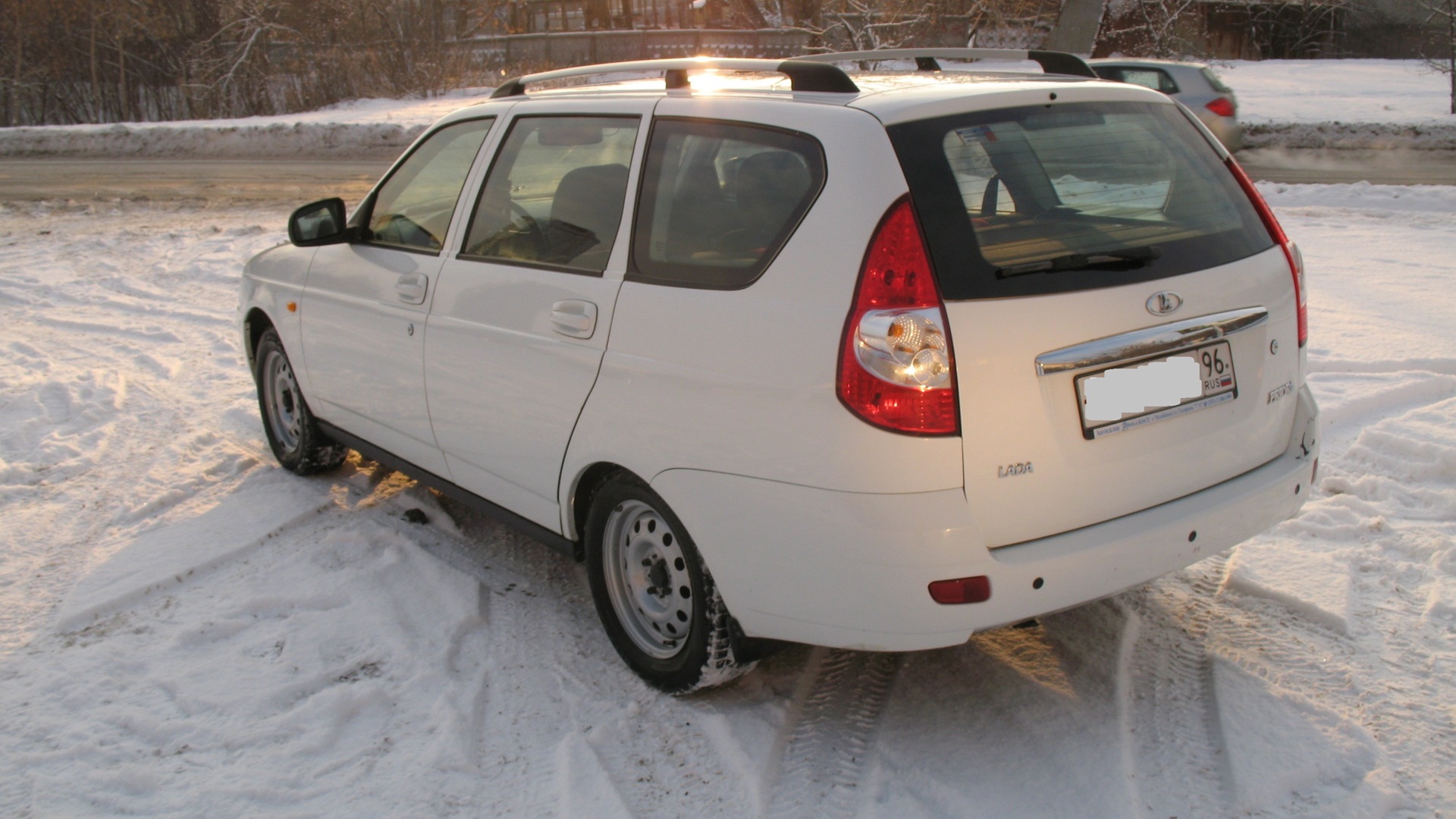 Lada Приора универсал 1.6 бензиновый 2010 | Ласточка на DRIVE2