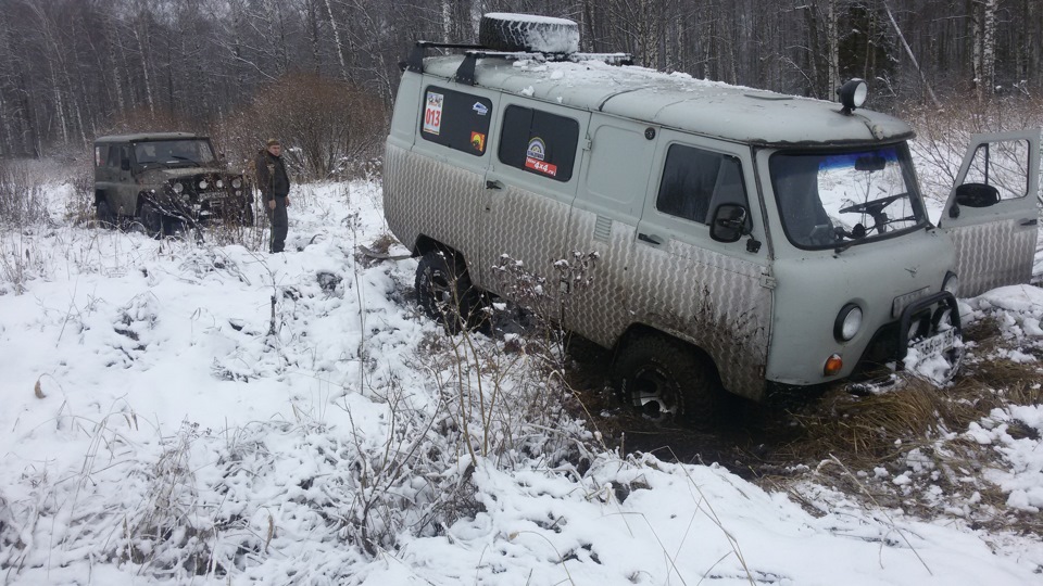 Танковый прорыв 2015 от джип клуба Лебедушка Тверь. — УАЗ 469, 2,5 л ...