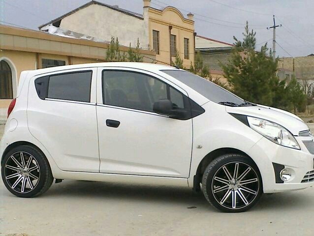 Номер телефона спарка. Chevrolet Spark r16. Chevrolet Spark r17. Spark r15. Chevrolet Spark r15.