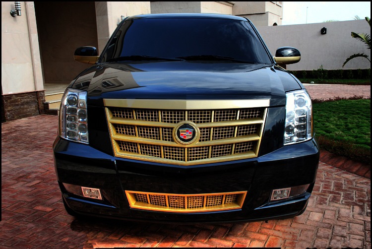 Cadillac Escalade Р·РѕР»РѕС‚РѕР№