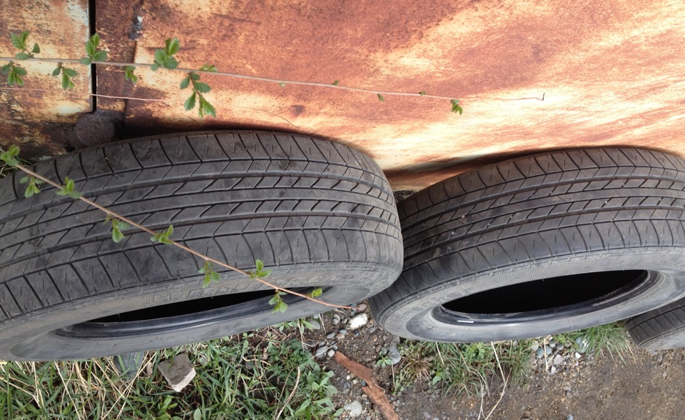 Продам лето R14 Bridgestone — Toyota Corolla Fielder (E120), 1,8 л ...