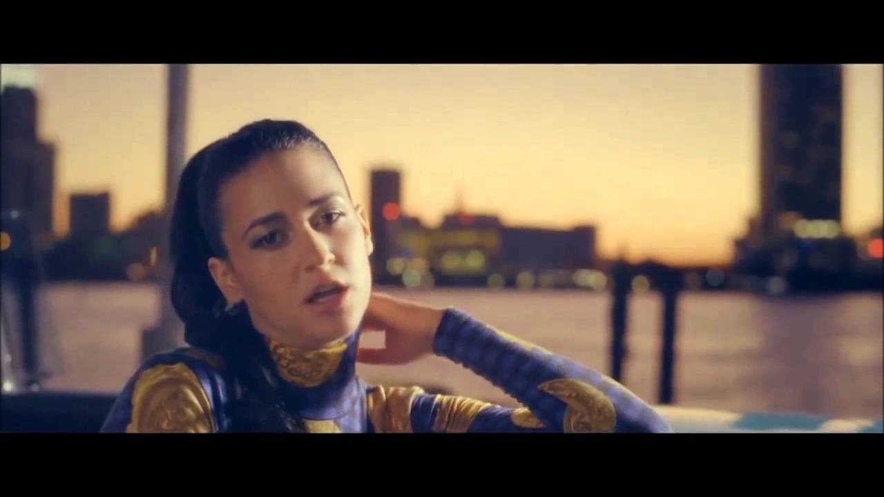 Перевод песни Gangsta kat Dahlia.