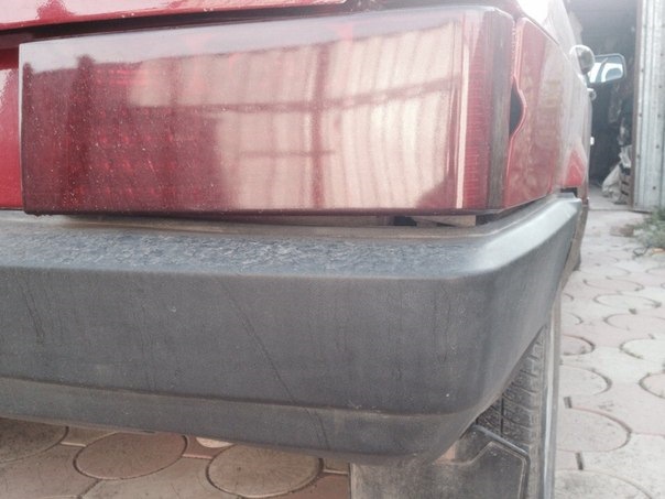 21099 без бампера. Подтяжка бампера ваз 2109. Резинки под бампером ваз 21099. Подтянуть бампер. Восстановить структуру бампера.