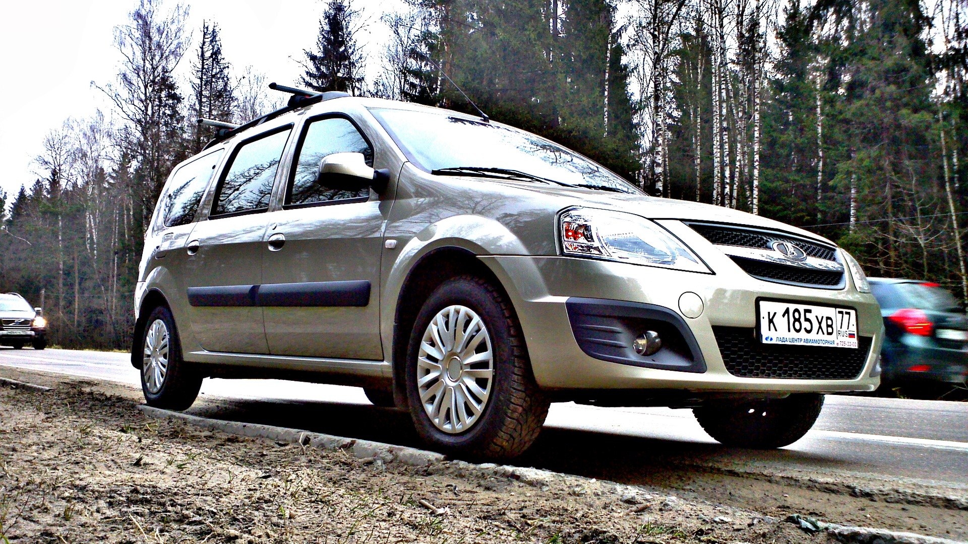 Lada Ларгус 1.6 бензиновый 2013 | Ларчик-семиместик на DRIVE2