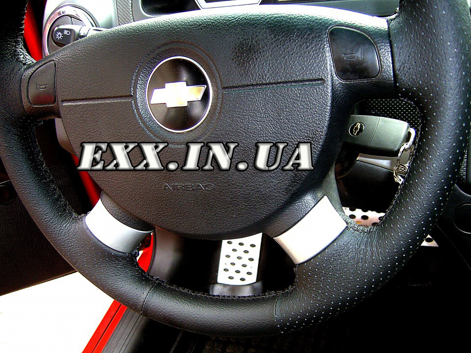 Кожаная оплетка на руль Шевроле Авео (Chevrolet Aveo) — exx.in.ua на DRIVE2