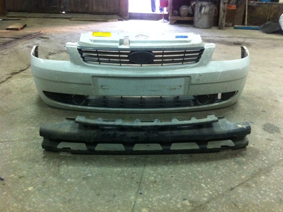 Продам бампера — Lada Приора седан, 1,6 л, 2012 года | своими руками ...