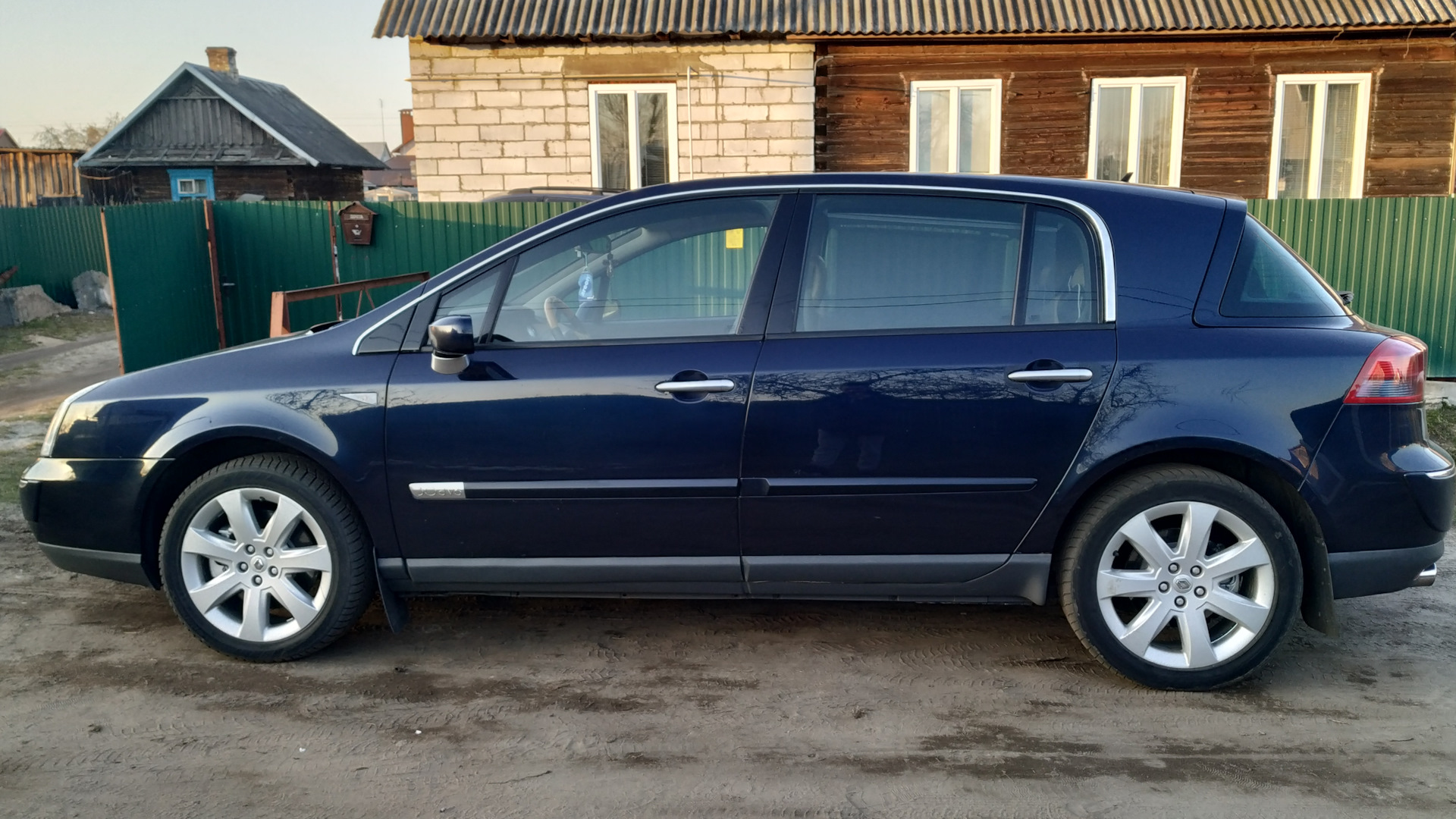 Renault Vel Satis 3.0 дизельный 2003 | Initiale Paris на DRIVE2