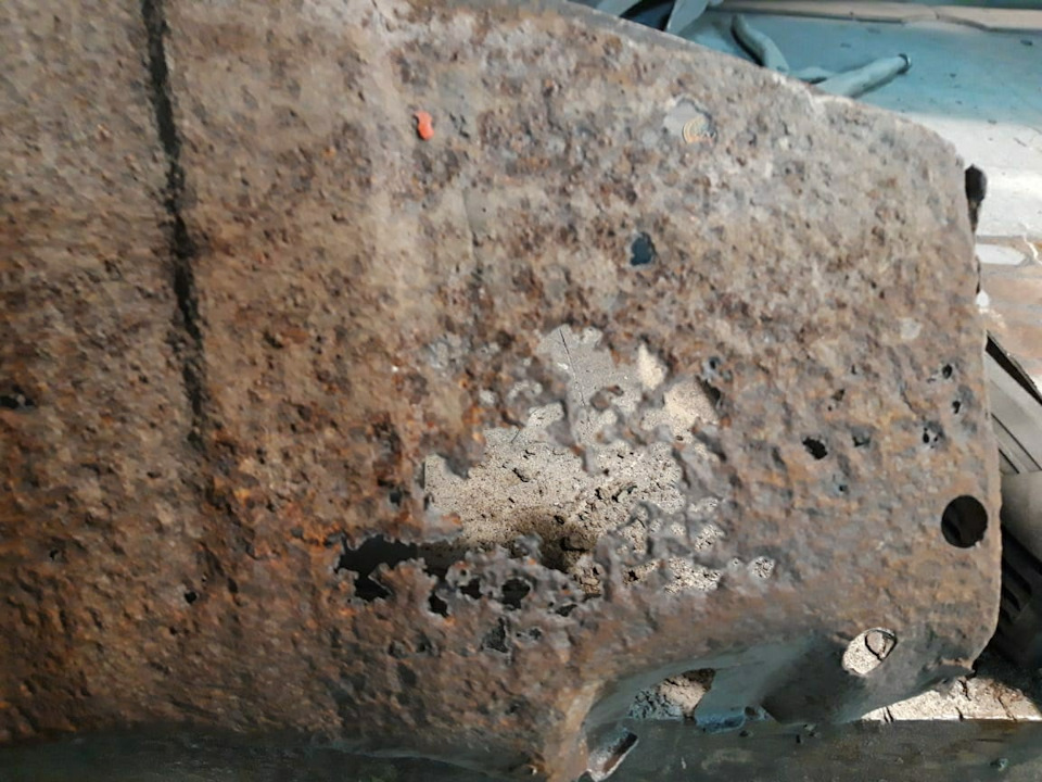 Твори добро на всей земле… — Jeep Cherokee (KJ), 3,7 л, 2002 года