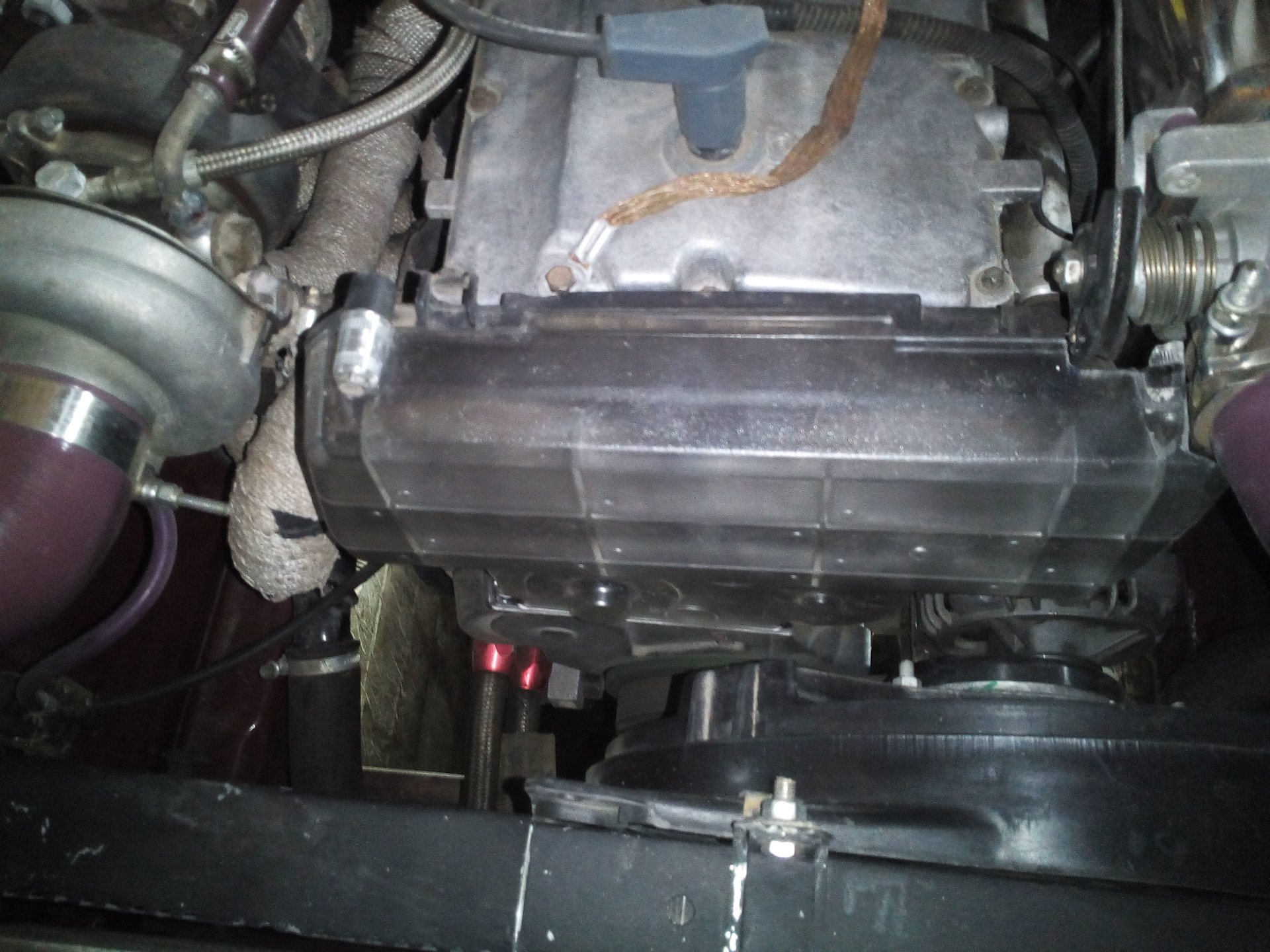 Подкапотка ч.1 Прозрачная крышка ГРМ — Lada 21074, 1,6 л, 2007 года ...