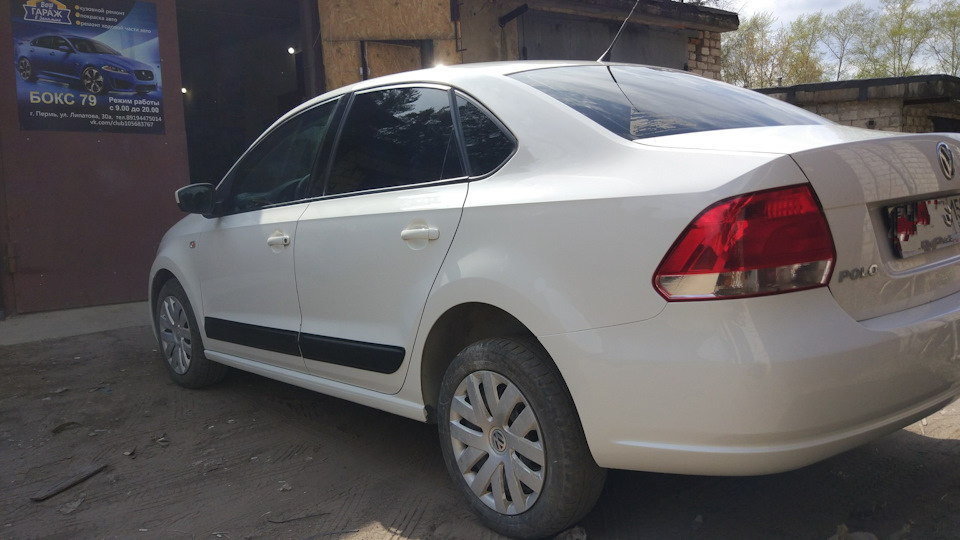 Молдинги "Русская артель" на двери поло седан — DRIVE2