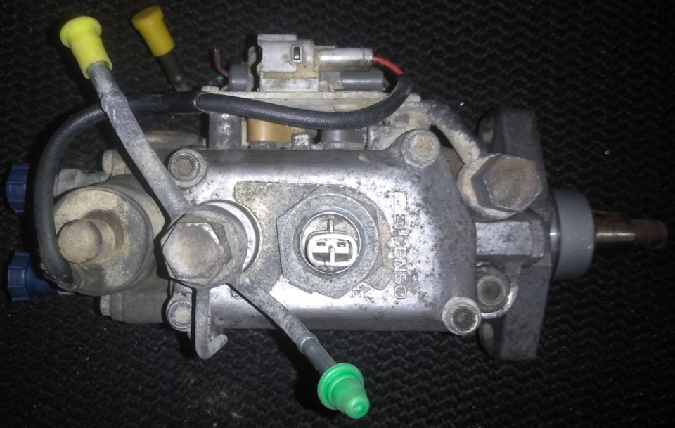 Тнвд 2 лте. Тнвд 22100-5b301. 22100-5b301. тнвд toyota prado 2.8. 22100-5b302.