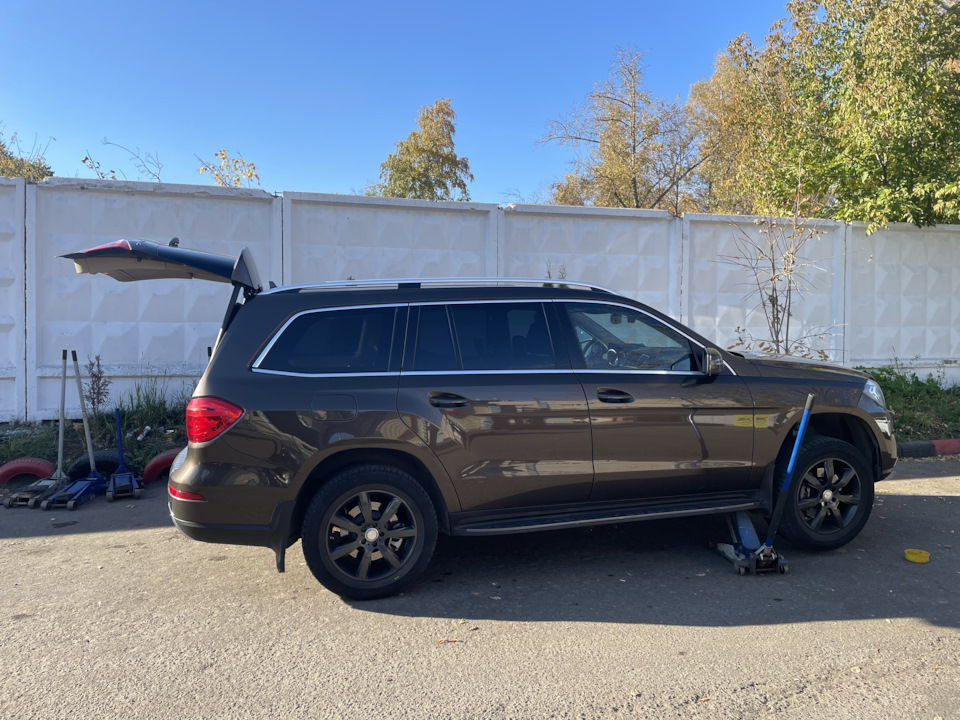 Шины летние Nokian 275/55 R19. Б/у | 8 000 ₽ в городе Москва | DRIVE2