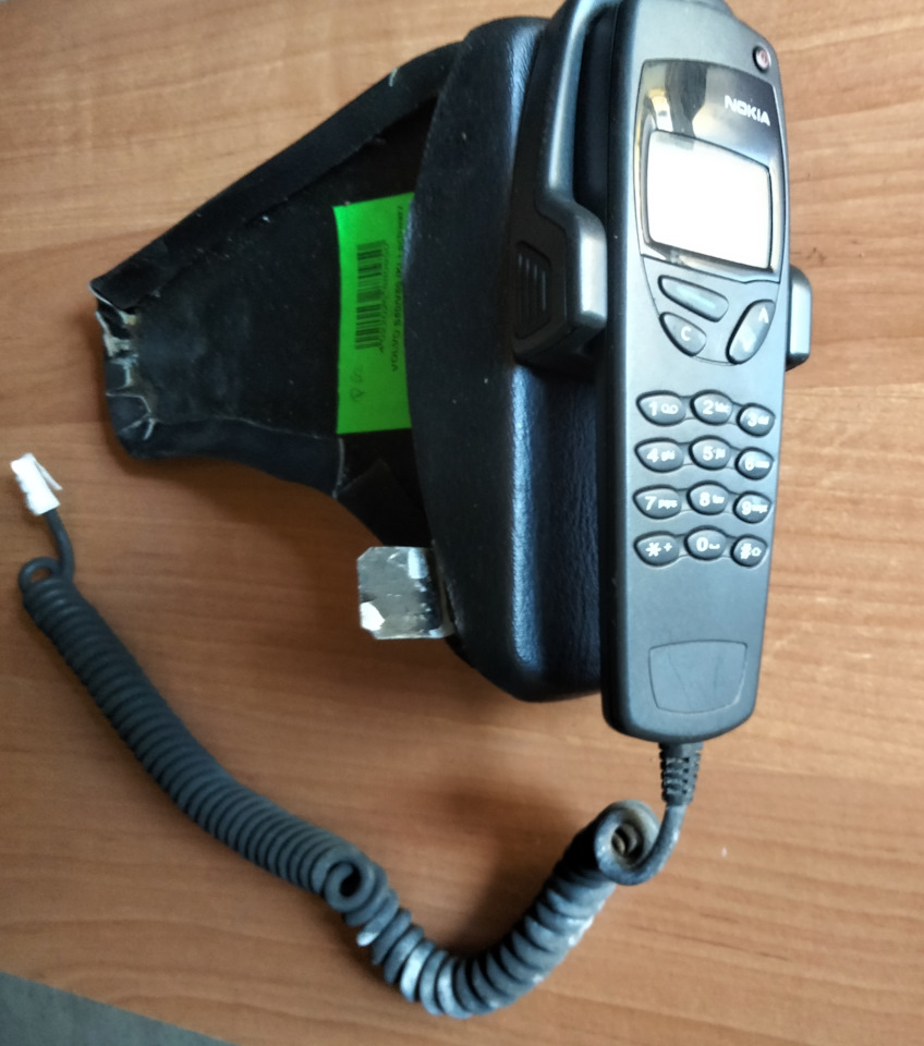 Оригинальный телефон Nokia 6090 на Volvo S80 (1G). Б/у | 7 000 ? в городе  Омск | DRIVE2