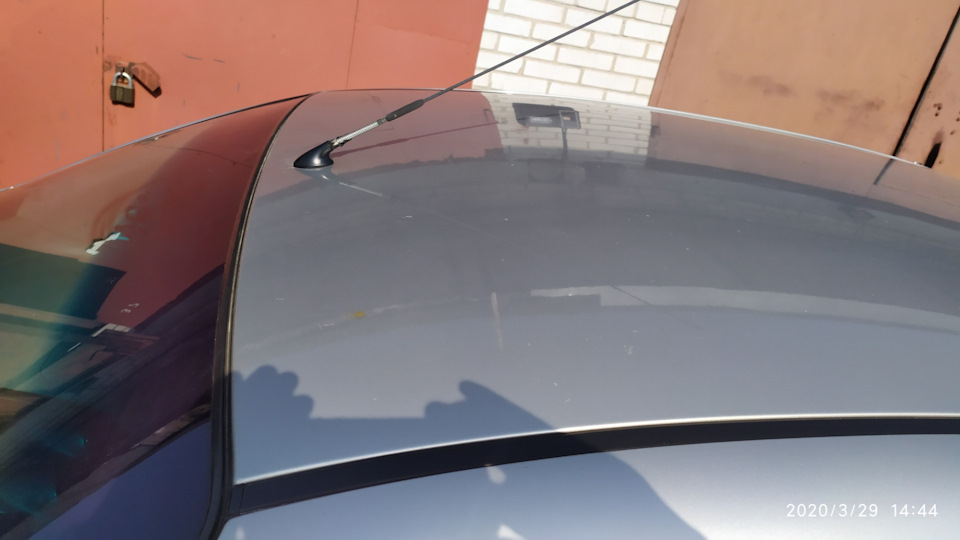На крыше тоже есть пару цяток с которыми придется воевать — Chevrolet Aveo Sedan (1G)
