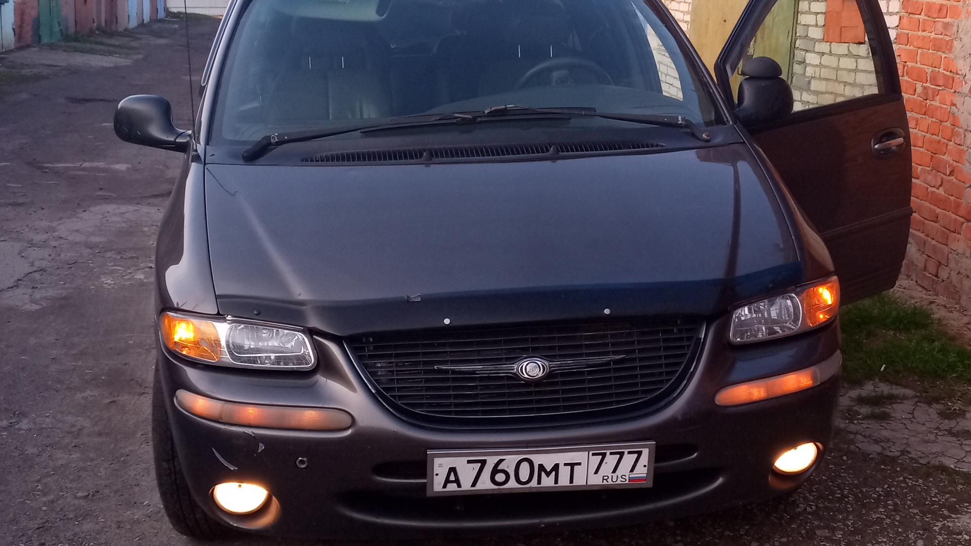 Chrysler Town and Country III 3.8 бензиновый 1999 | 3.8 AWD на DRIVE2