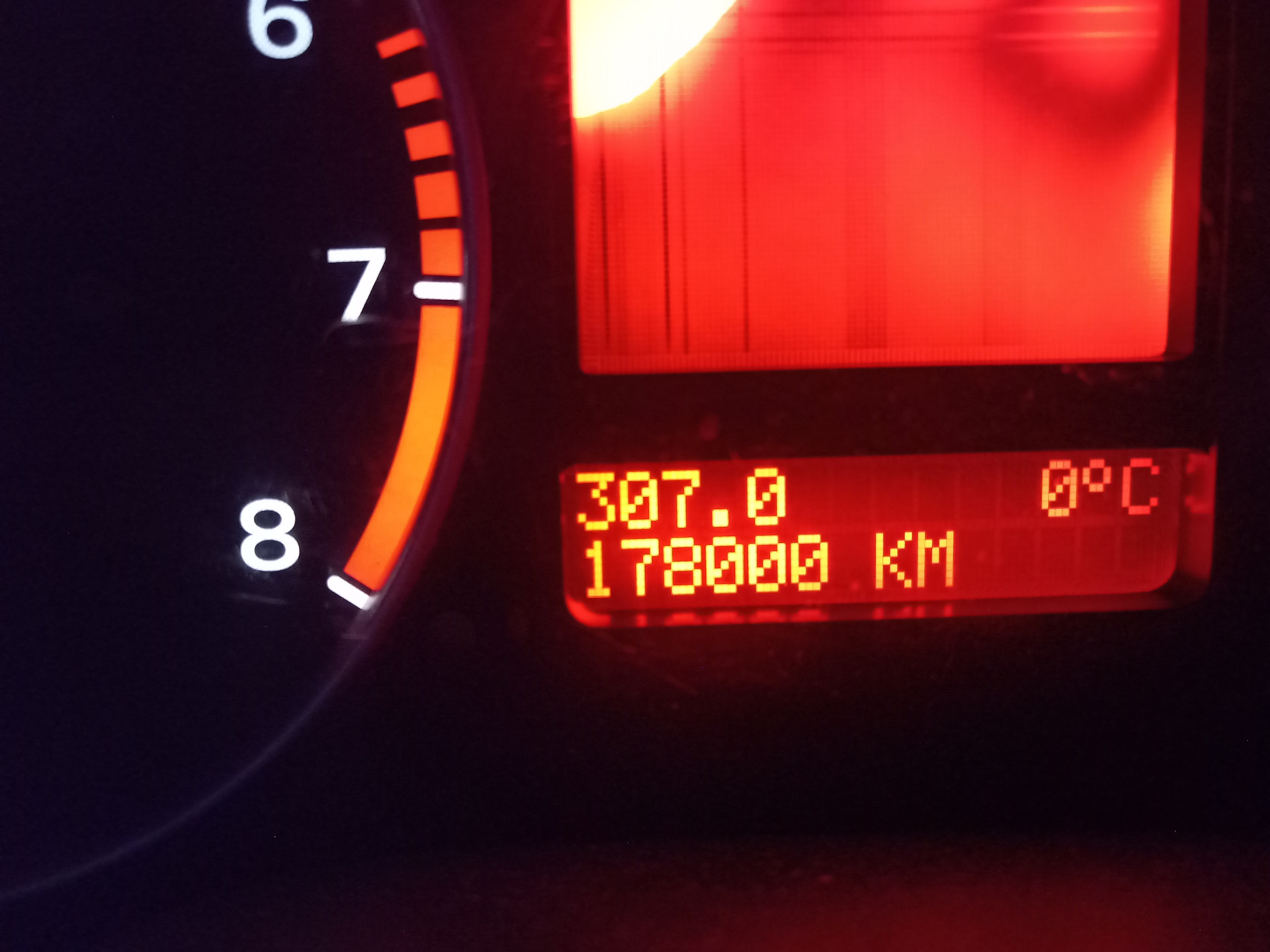 Что такое подлость или новая крышка расширительного бачка — Ford Focus ...