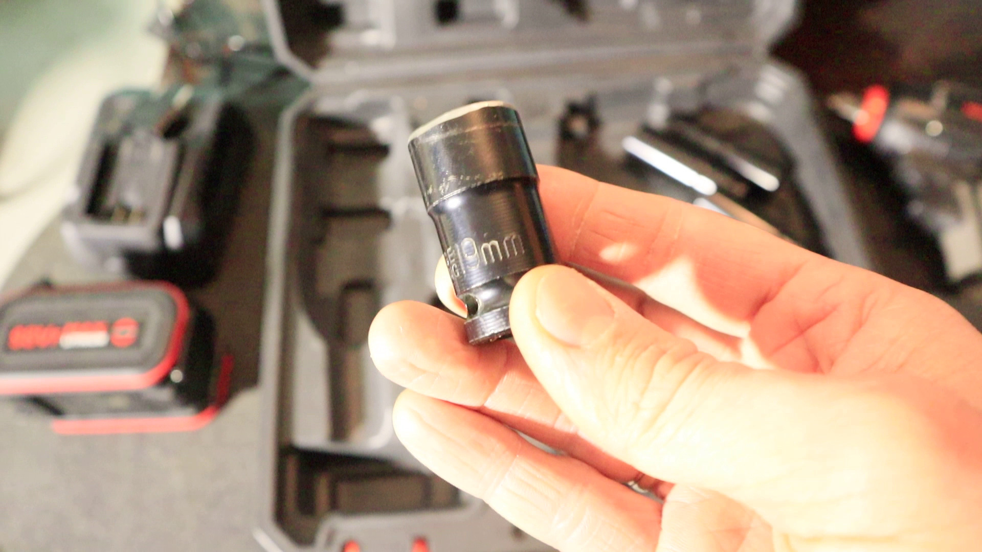 Почему не стоит затягивать гайки колес гайковертом? Возможности ...