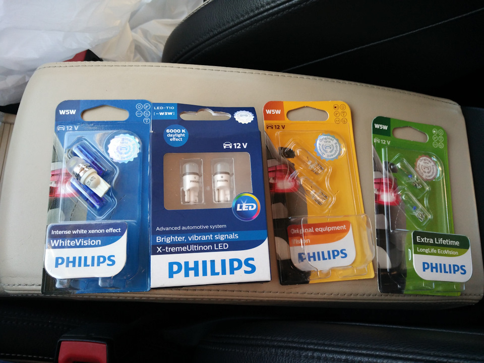 Эксперимент с выбором ламп W5W от Philips — Volkswagen Passat CC, 3,6 л ...