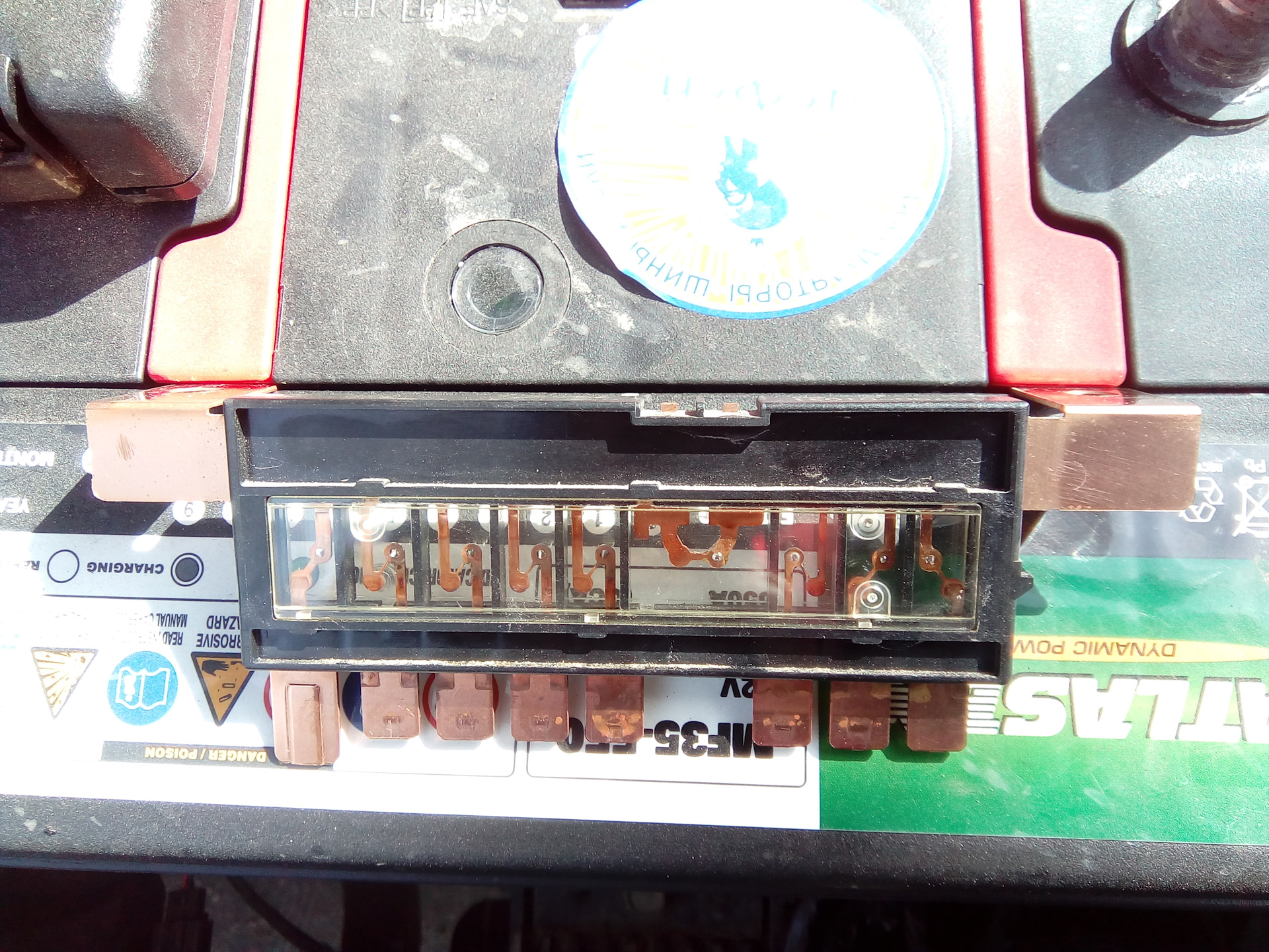 Где находится предохранитель на магнитолу киа спектра Life-Shina.ru