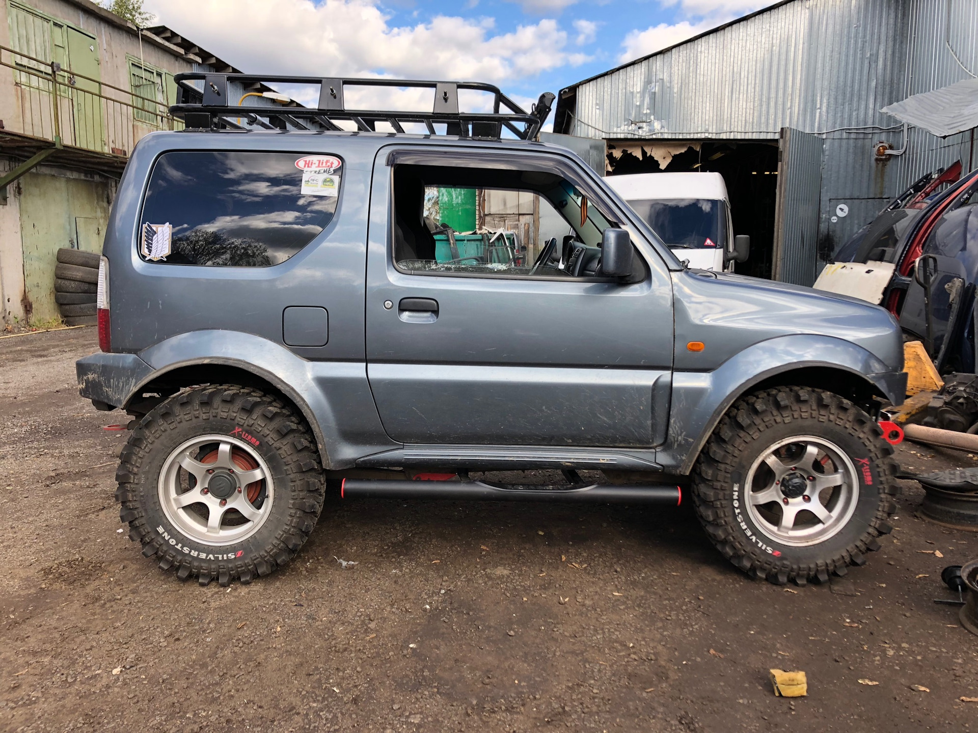 Suzuki Jimny r18