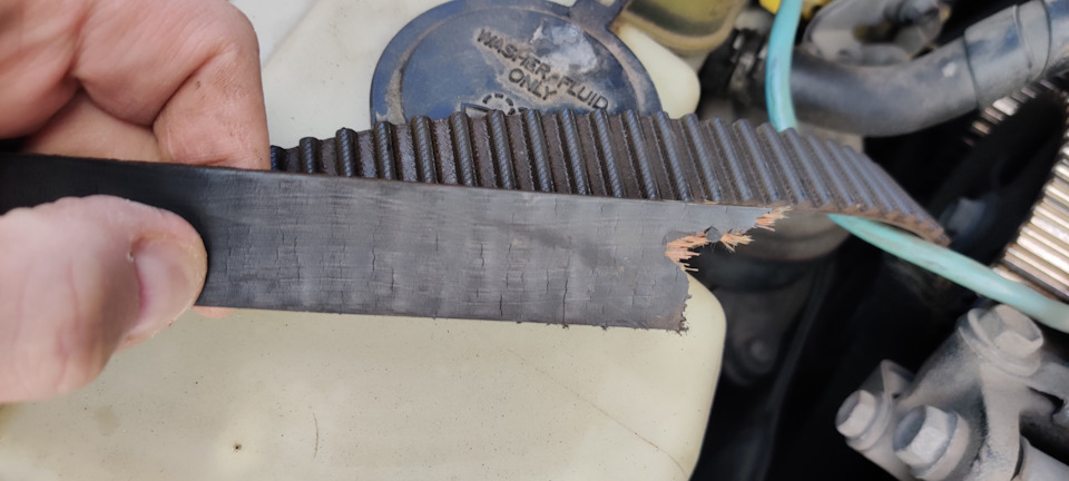 Ремень ГРМ — обрыв — подвел первый раз в жизни. — Toyota Caldina (210 ...