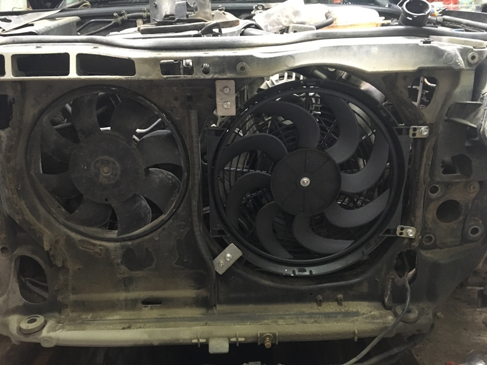 Электровентилятор вместо вискомуфты — Volkswagen Passat Variant (B5), 1 ...