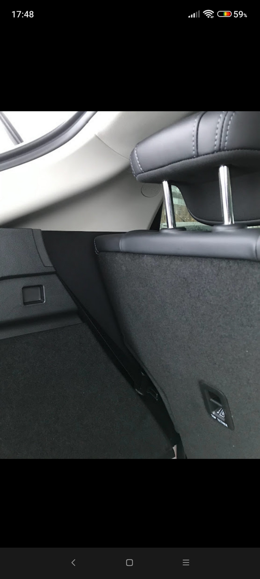 Регулировка спинки задних сидений — Haval F7x, 1,5 л, 2022 года ...