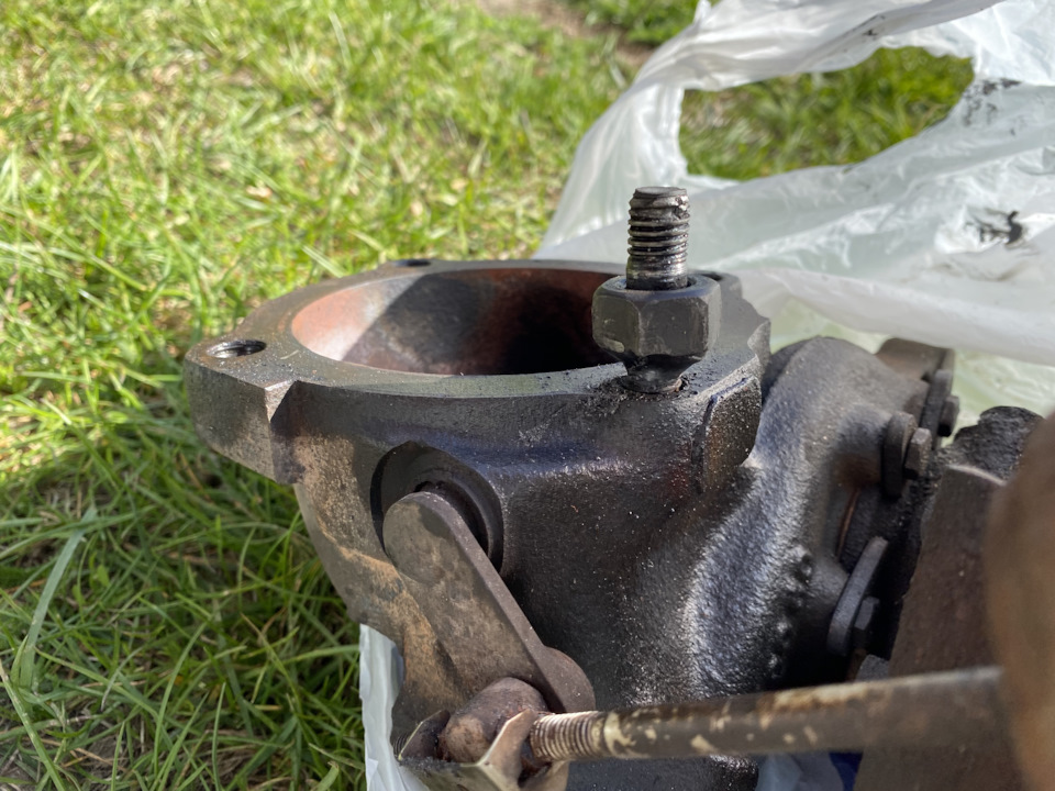 Ремонт турбины, выкрутили обломленные шпильки — Audi A4 (B6), 1,8 л ...