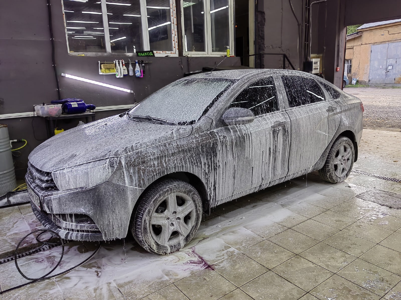 Полировка кузова + керамика — Lada Vesta, 1,6 л, 2021 года | своими руками  | DRIVE2