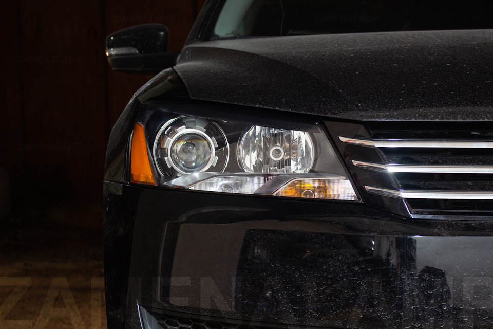 VOLKSWAGEN PASSAT B7 установка биксеноновых линз Hella 5 — ZAMENALAMP ...