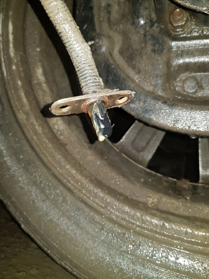 Photo from the logbook Nissan Navara (2G)