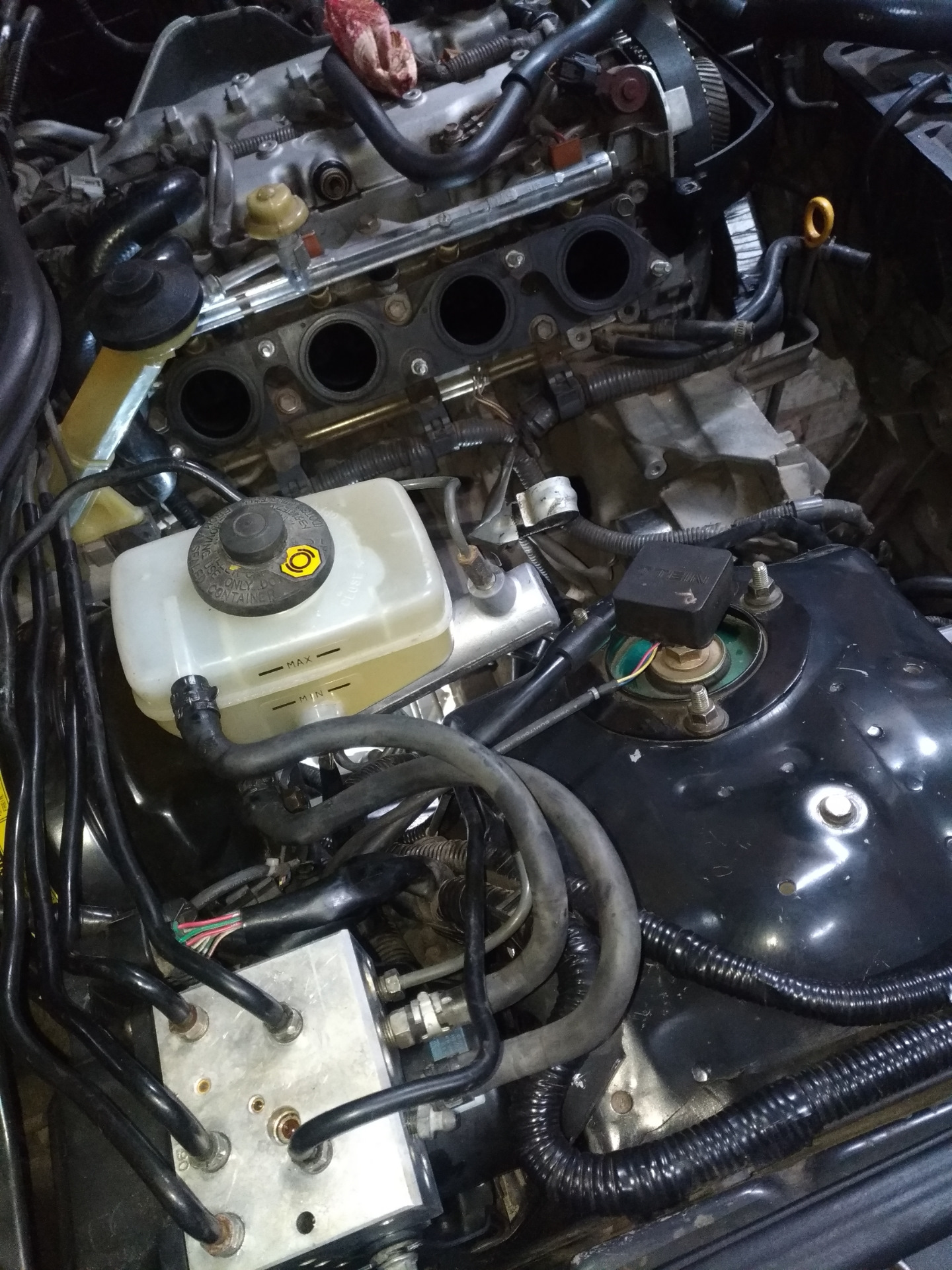 Тормоза, насос АБС. 3S-GE. — Toyota Altezza, 2 л, 1999 года | своими ...