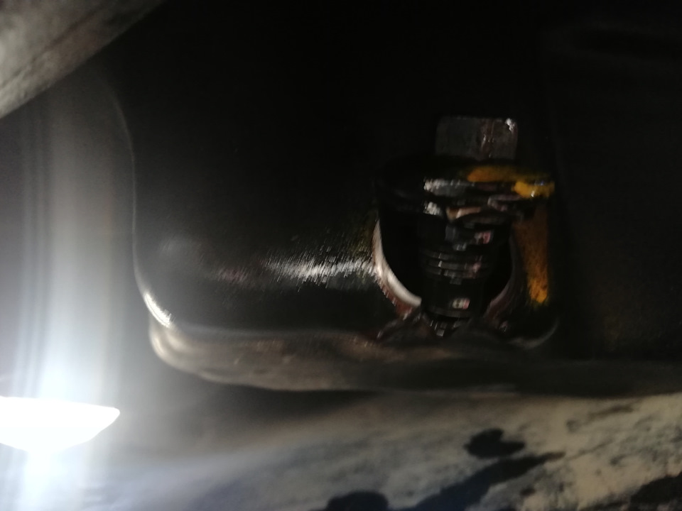 Ремонт поддона двс — Mazda Tribute I, 2 л, 2001 года | поломка | DRIVE2
