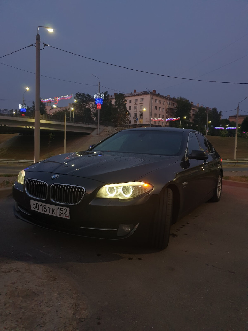 Сравнение BMW F10 3.0d 2012 г.в. и Toyota Windom 2.5 V6 1999 г.в. — BMW 5  series (F10), 3 л, 2012 года | наблюдение | DRIVE2