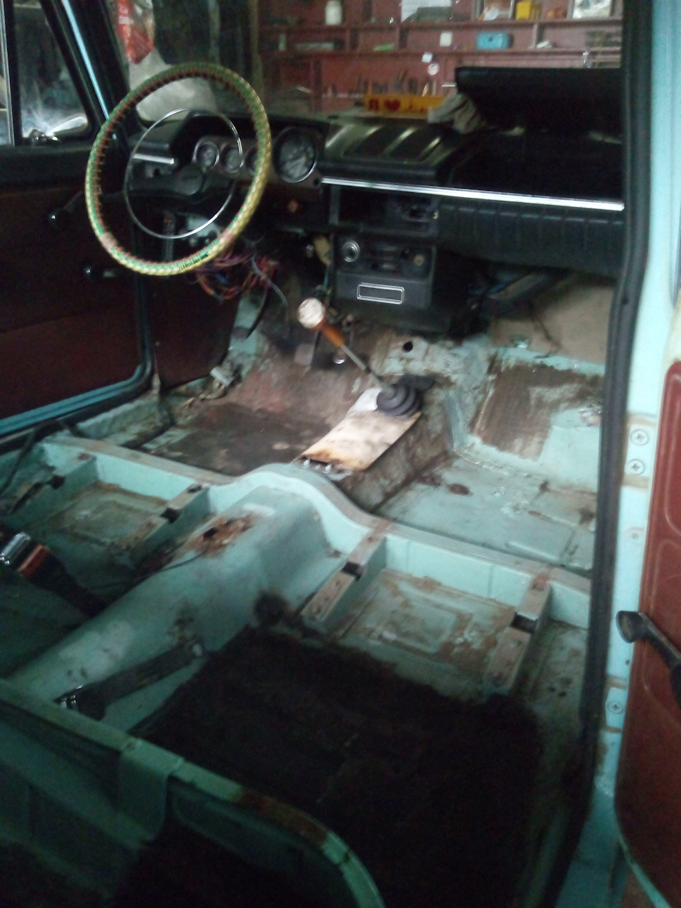 Днище как у танка варили сплошняком ведать 2мм — Москвич 412, 1,5 л ...