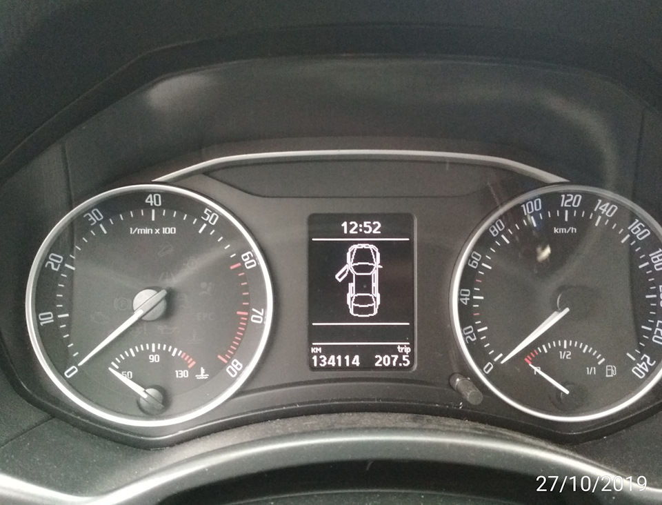 Фото в бортжурнале Skoda Octavia Scout A5 Mk2. Запчасти на фото: 27102019