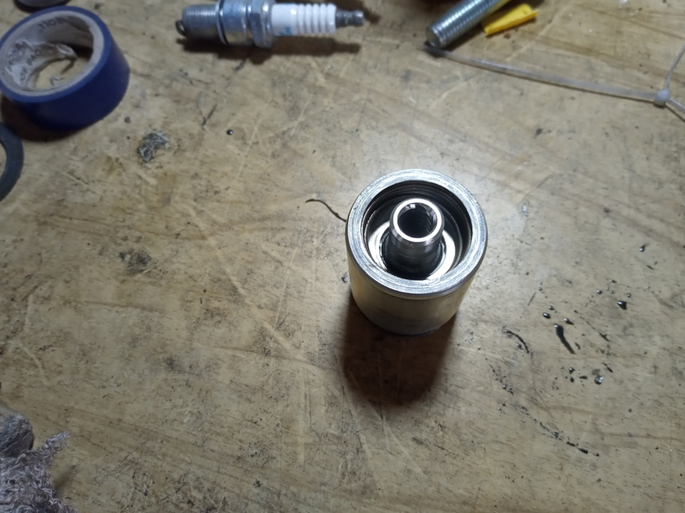 Волков боятся в лес не ходить. — Ford Focus Wagon II, 1,6 л, 2007 года ...