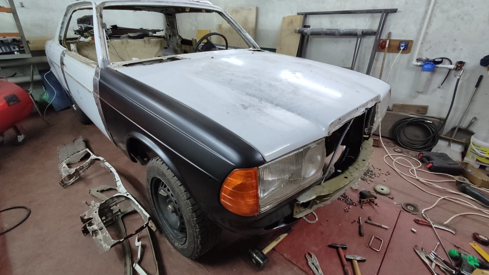 Mercedes-Benz W123 2.5 бензиновый 1979 | 𝖂𝖆𝖑𝖐𝖎𝖓𝖌 𝕯𝖊𝖆𝖉 на DRIVE2