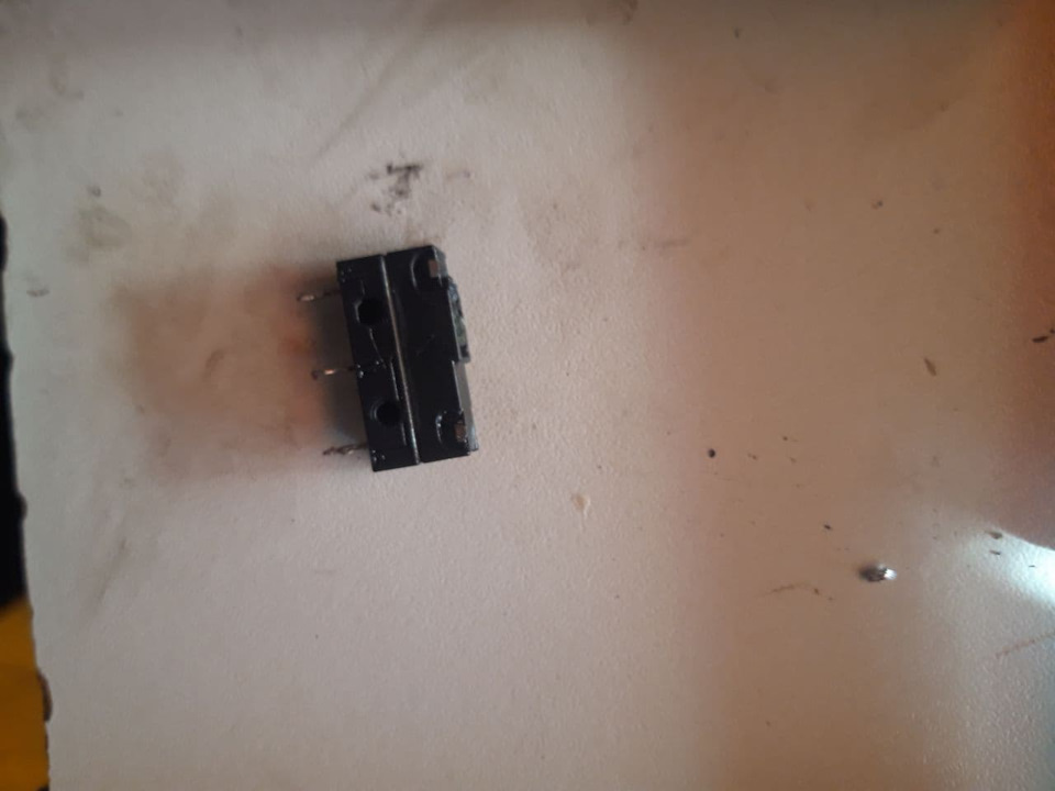 Починка замка задней левой двери — замена концевика. Опель Вектра ...